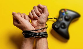 Teen Hospitalized After Severe Gaming Addiction Mental Health Effects