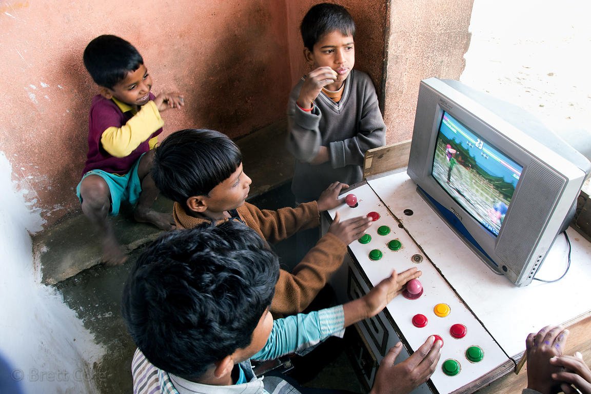 What Is 'Ergonomics' In Video Game And How Important Postures While