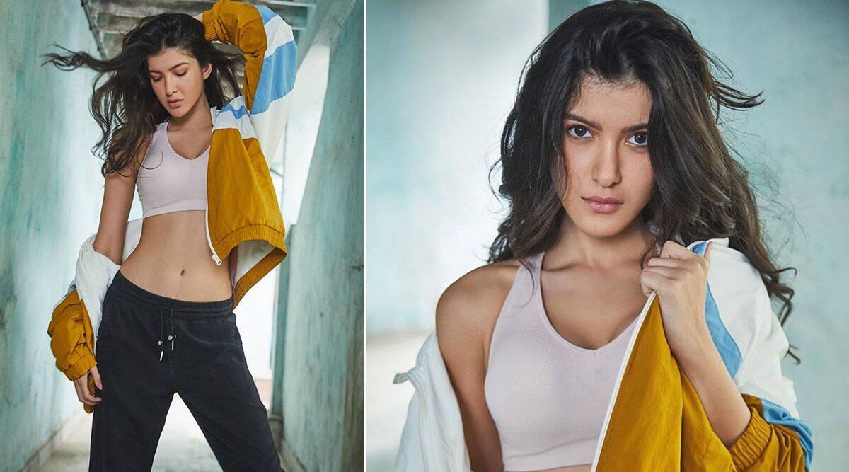 Can't Take Your Eyes Of Shanaya Kapoor In Those Stunning Photos Of Her