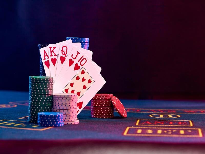 Playing Real Money Casino Games For Free: Is It Possible?
