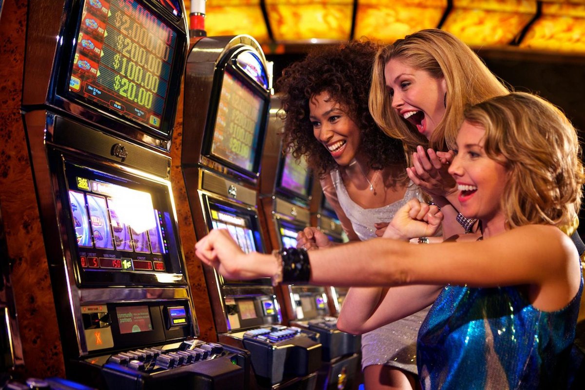 7 Benefits Of Playing Online Slots You Should Know