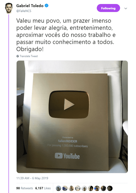 Download Youtube Gold Play Button Png Png Gif Base - youtube gold play button roblox