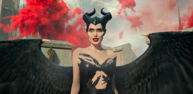 Maleficent Mistress Of Evil Trailer Brings The Dark Fair