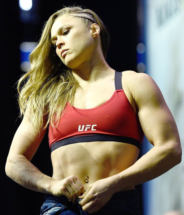 Rhonda Rousey Signs Exclusive Streaming Deal With Facebook Gaming