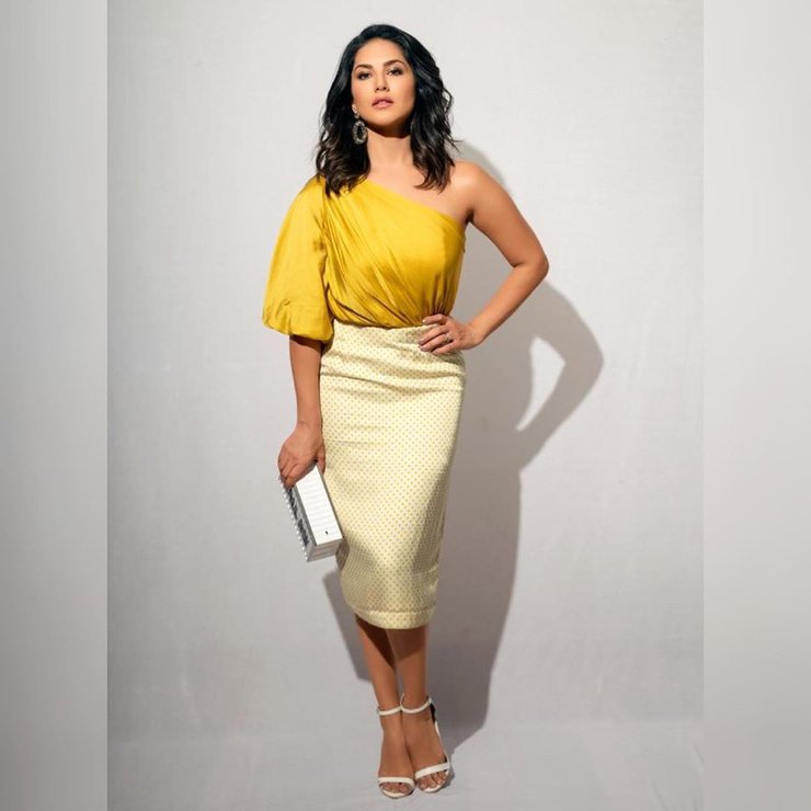 Sunny Leone In A Pencil Dress