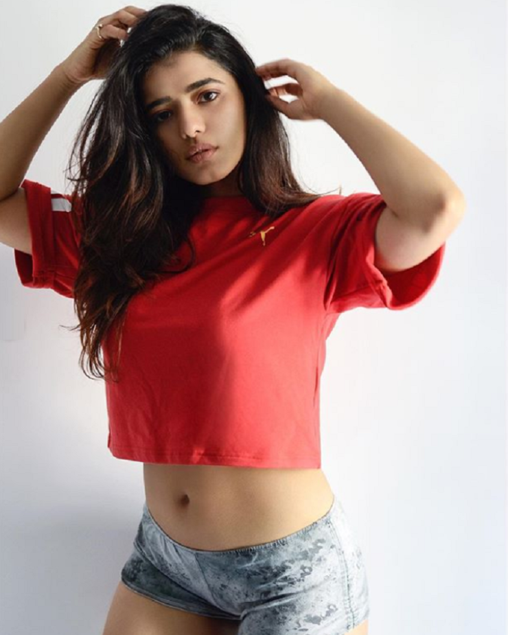 Ketika Sharma 7
