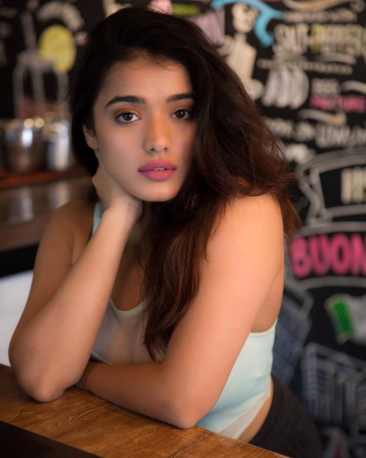 Ketika Sharma Hot In Social Media