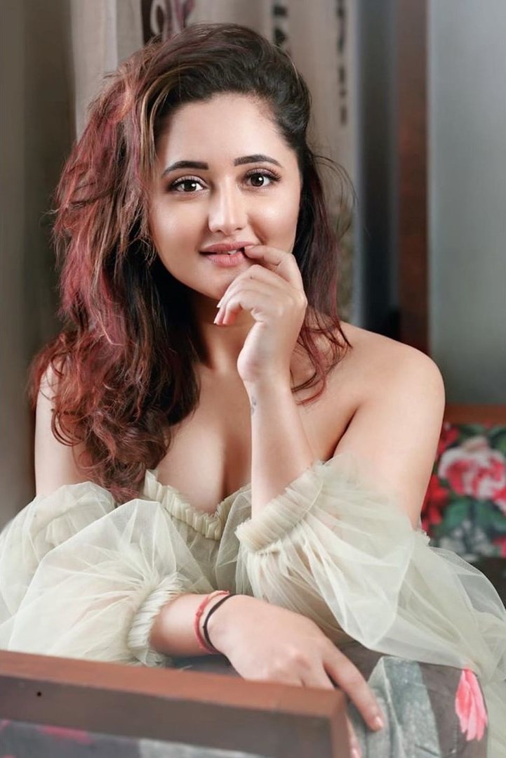 Rashami Desai 14