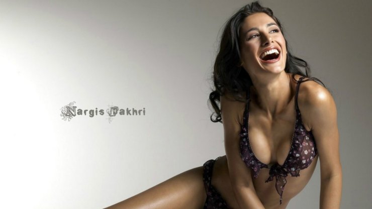nargis fakhri bikini