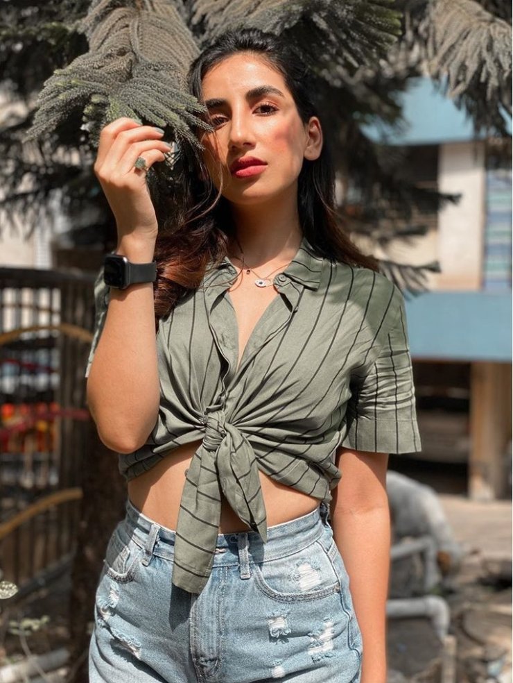 Parul Gulati 22