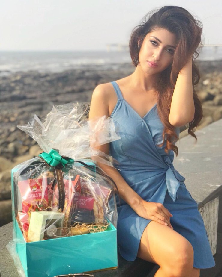 Sonarika Bhadoria Charming 12