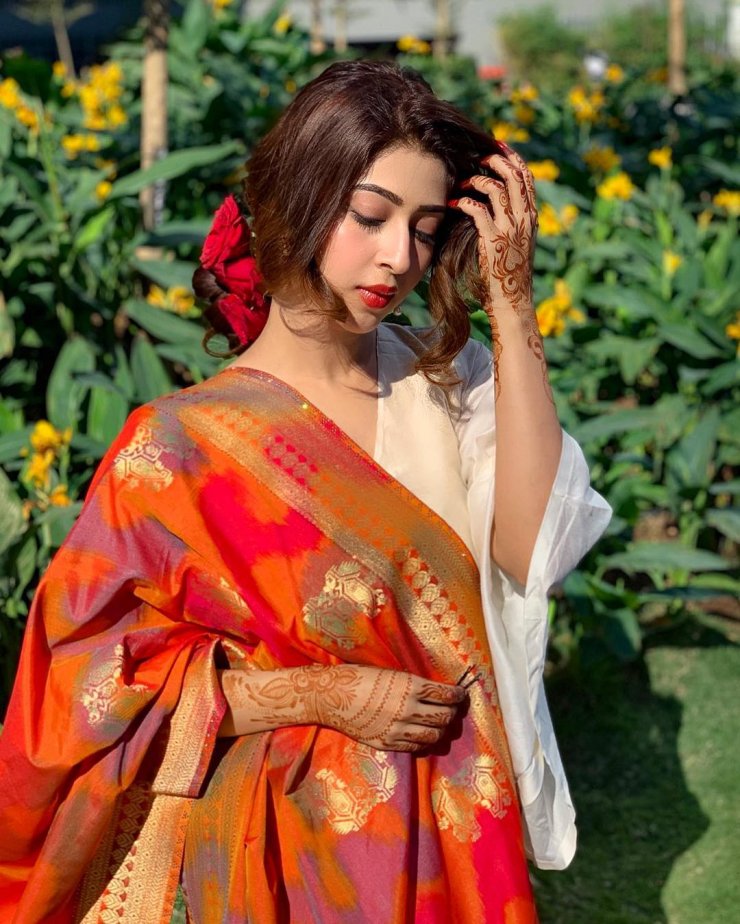 Sonarika Bhadoria Saree 3
