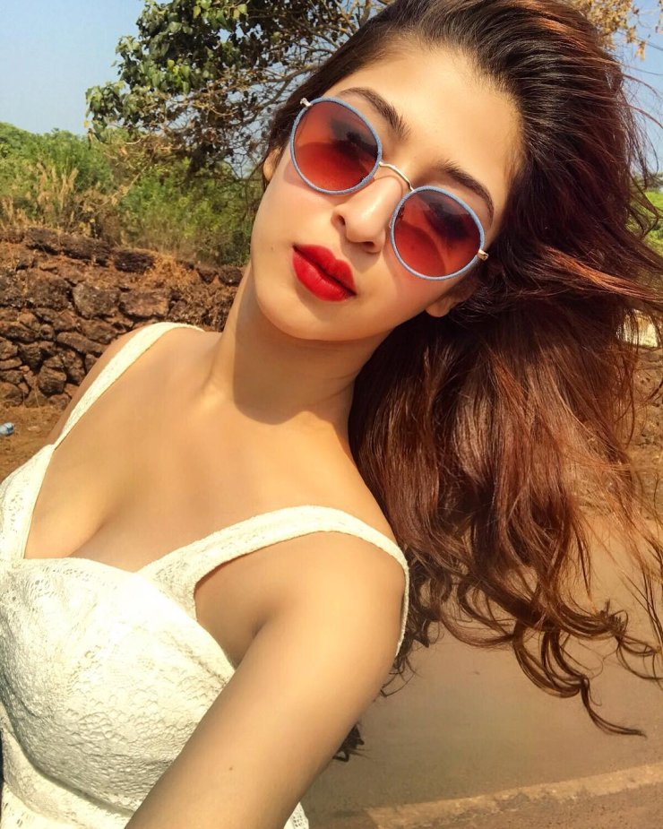 Sonarika Bhadoria Selfie 3
