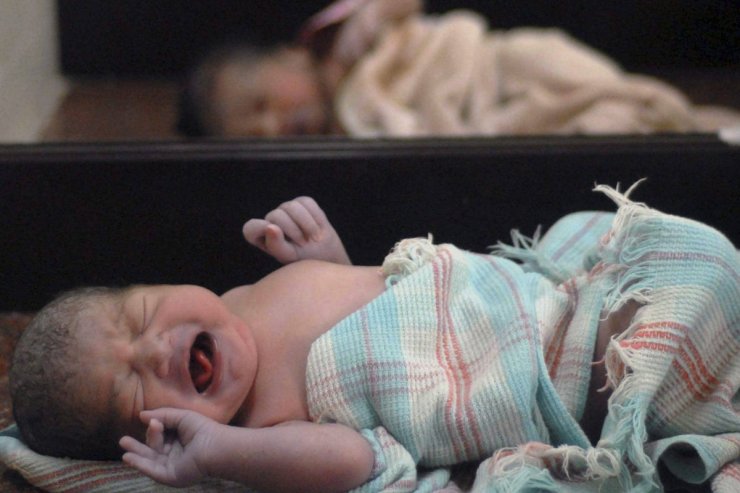 Twins Named Corona And Covid