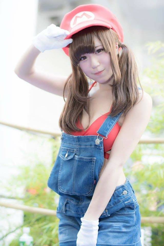 Cosplay nhân vật Mario phiên bản 