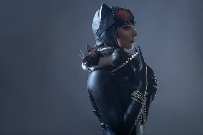 Cùng ngắm cosplay Catwoman cực nóng bỏng và gợi cảm