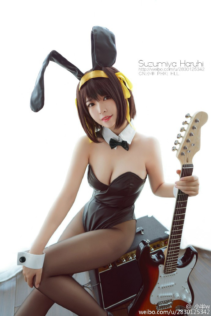Cosplay nữ sinh Suzumiya Haruhi 
