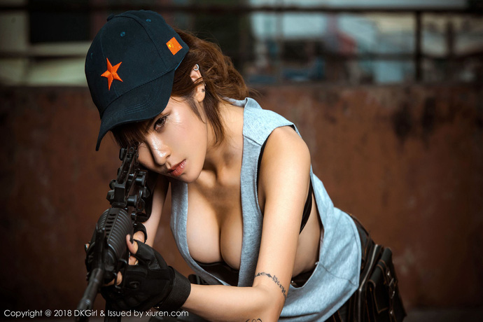 Bỏng mắt với loạt ảnh cosplay PUBG chất như nước cất của Cai Le Er - cánh chim lạ trong làng người mẫu Trung Quốc - Ảnh 23.