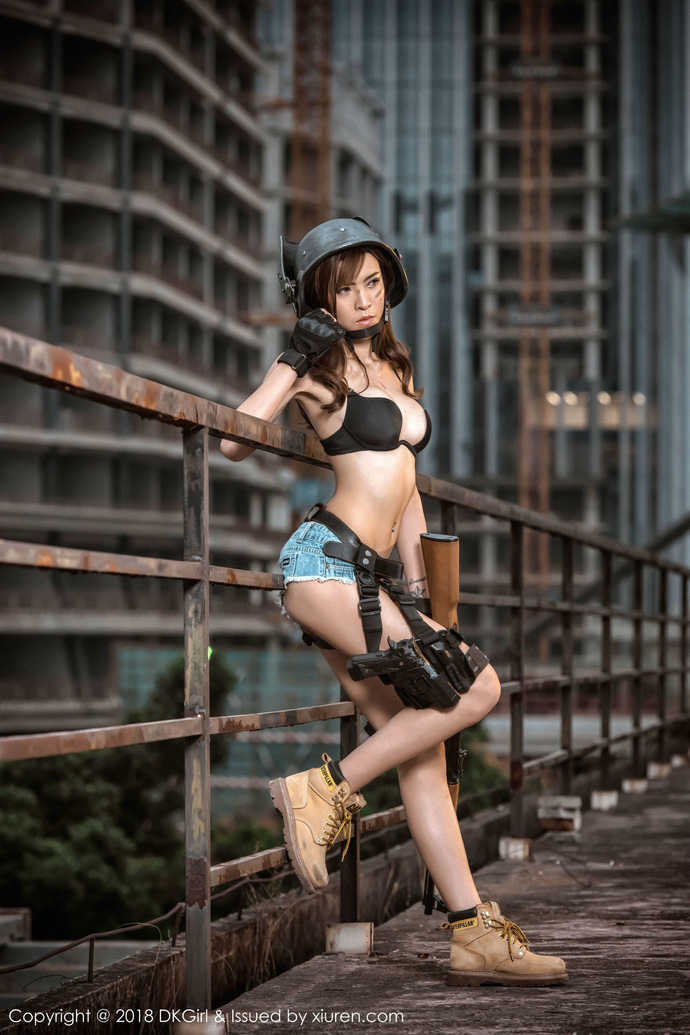 Bỏng mắt với loạt ảnh cosplay PUBG chất như nước cất của Cai Le Er - cánh chim lạ trong làng người mẫu Trung Quốc - Ảnh 11.