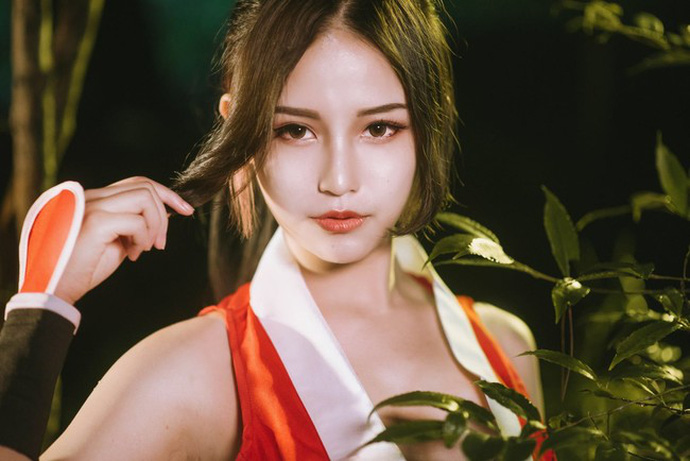 Cùng ngắm cosplay Mai Shiranui cực gợi cảm đốn tim fan hâm mộ