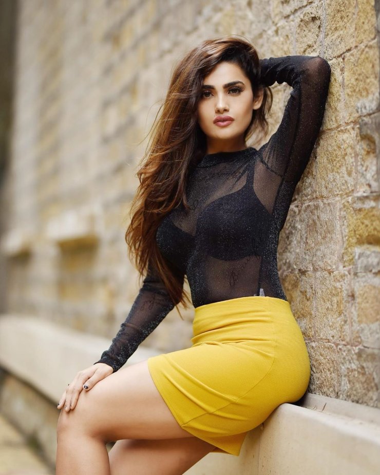 Sakshi Dwivedi 10