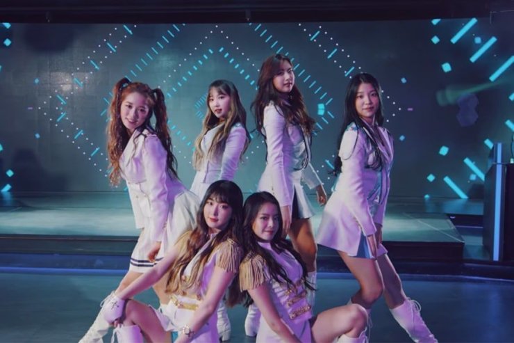 The eSports/K-Pop project group, AQUA, reveals debut video of their song “Log In”