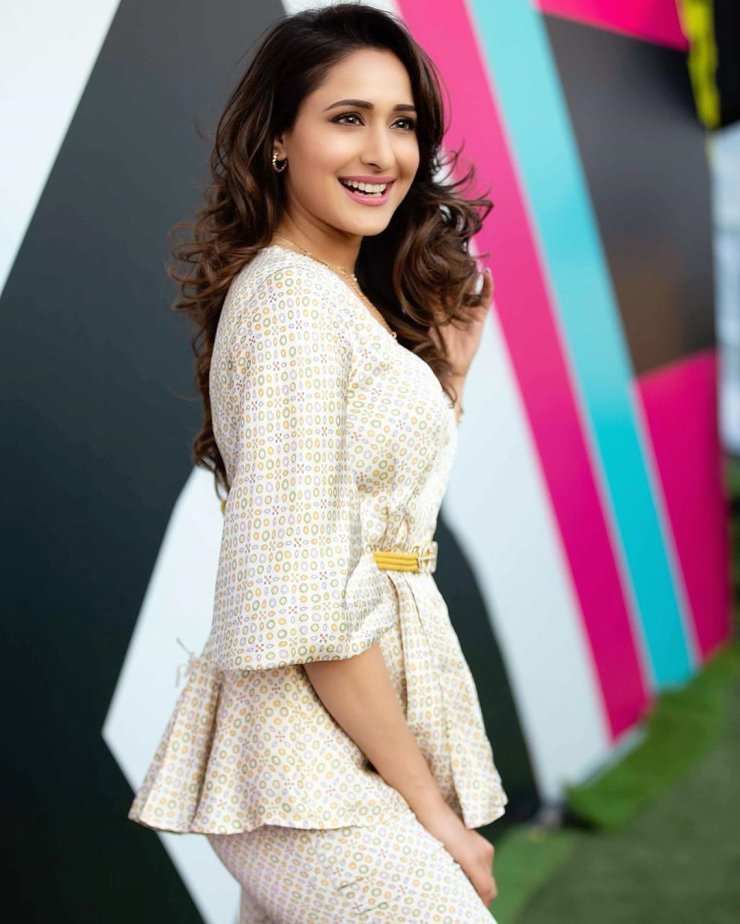 Pragya Jaiswal 21