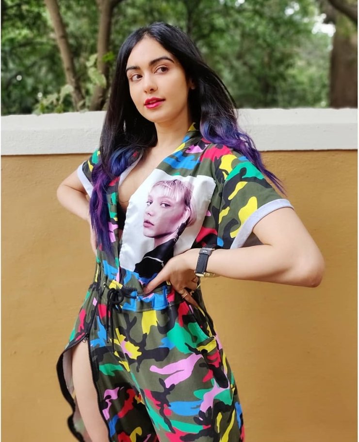 Adah Sharma 19