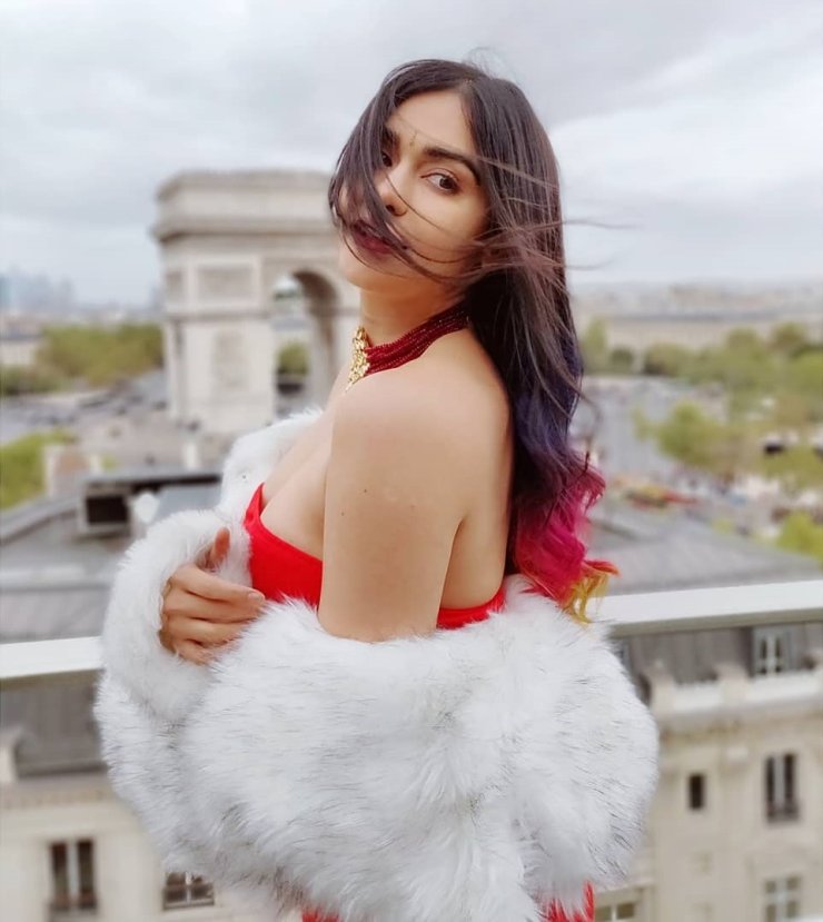 Adah Sharma 20