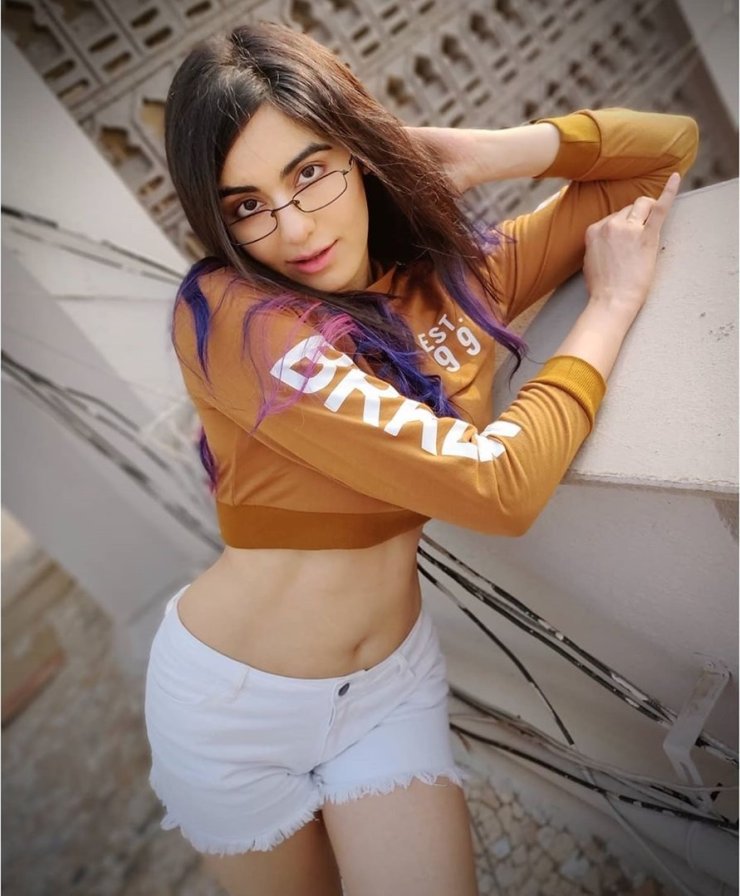 Adah Sharma 5