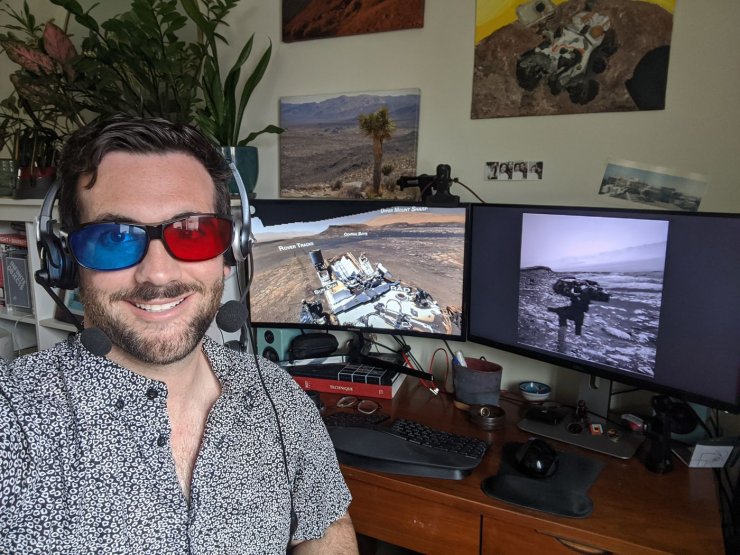 Matt Gildner With 3d Glasses