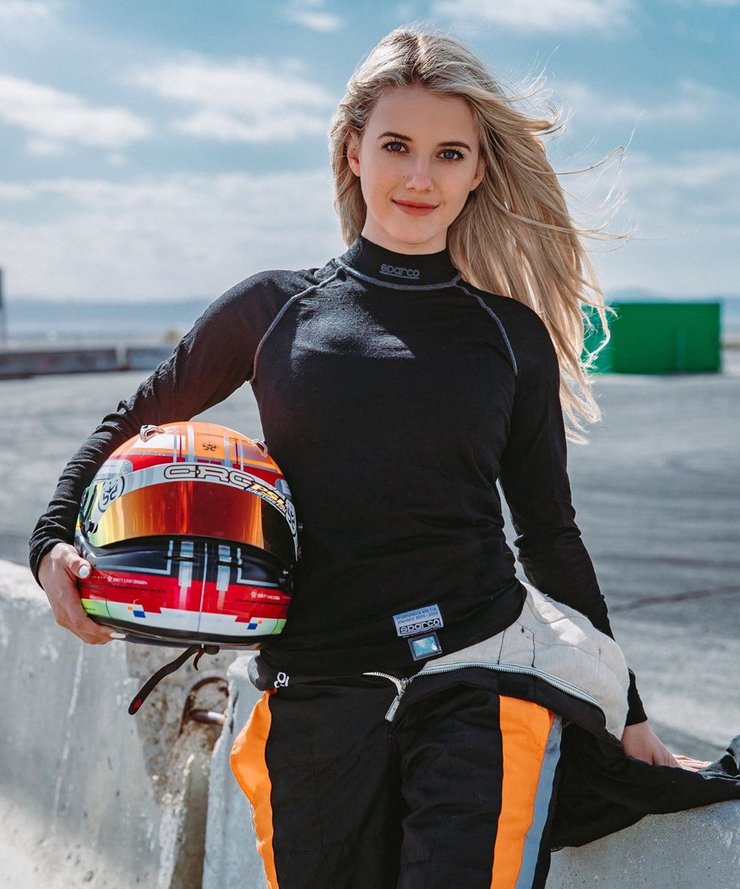 The Rose On The Race Track, Lindsay Brewer, Makes Your Heart Race