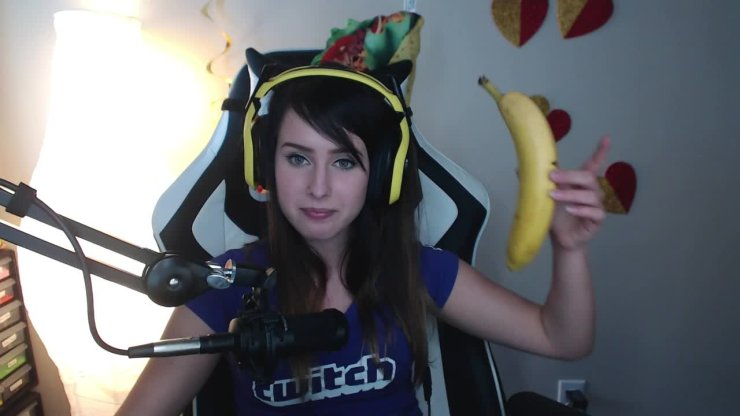 Omgitsfirefoxx Hot