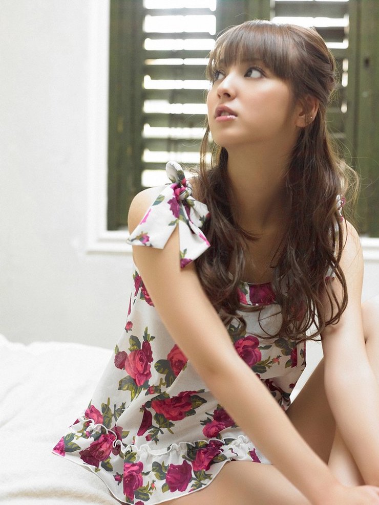 Having The Most Desirable Wife In Japan, Husband Still Cheated 182 Times image photo