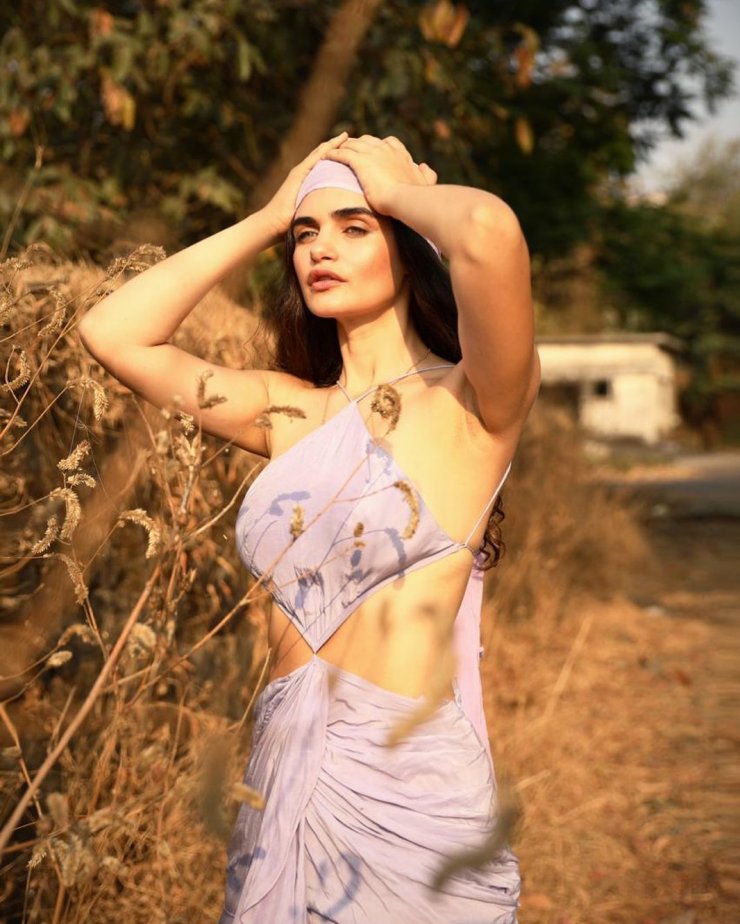 Gabriella Demetriades 13