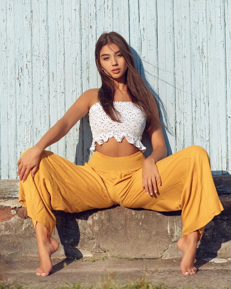 Maja Strojek, The Most Beautiful Polish Model, Will Make Your Heart Race