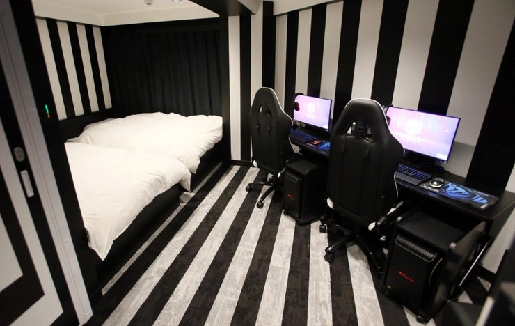 gaming hotels near me