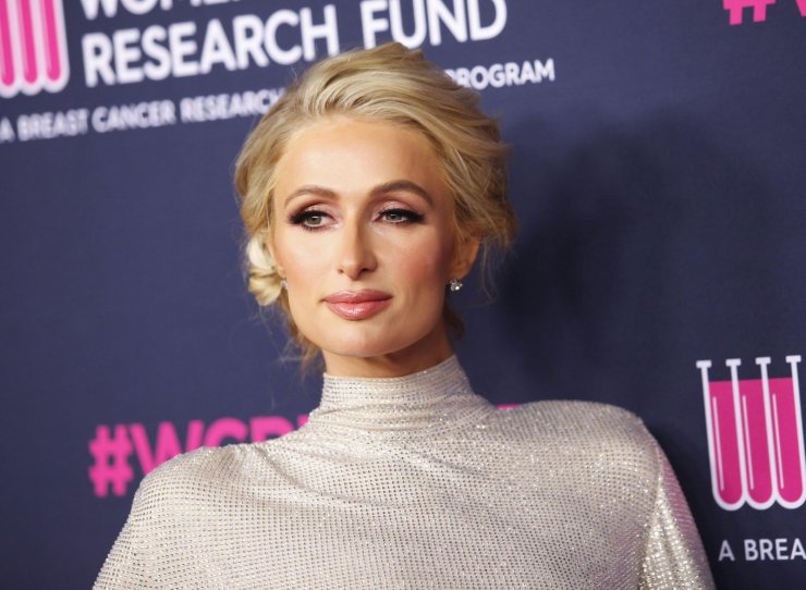 Paris Hilton Cover celeb porn