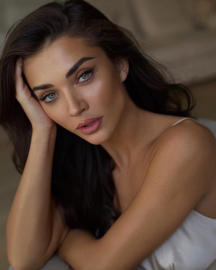 Amy Jackson 33