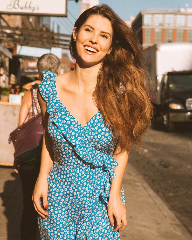 Too Hot To Handle Pictures Of Playboy Model Amanda Cerny Will Burn You Down