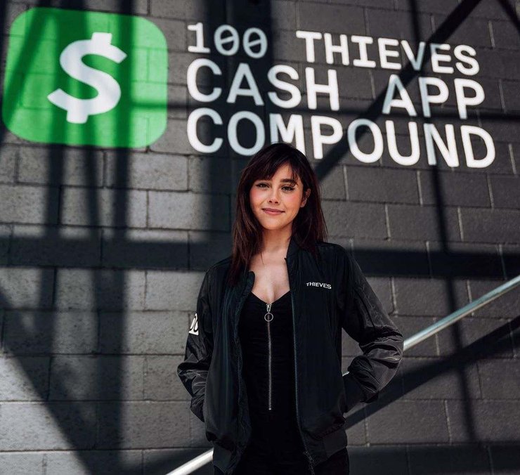 Bilingual Twitch Streamer Neekolul Joins 100 Thieves' Talent