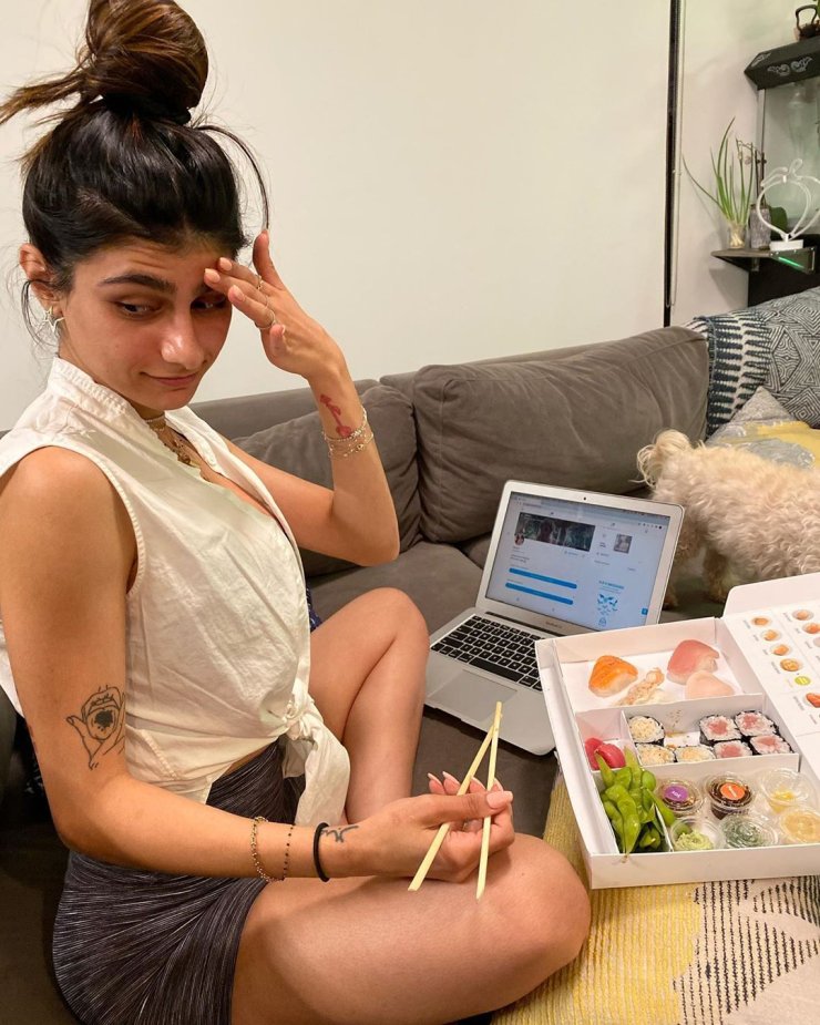 Mia Khalifa Finally Creates An OnlyFans Account To 'Take Her Power Back'