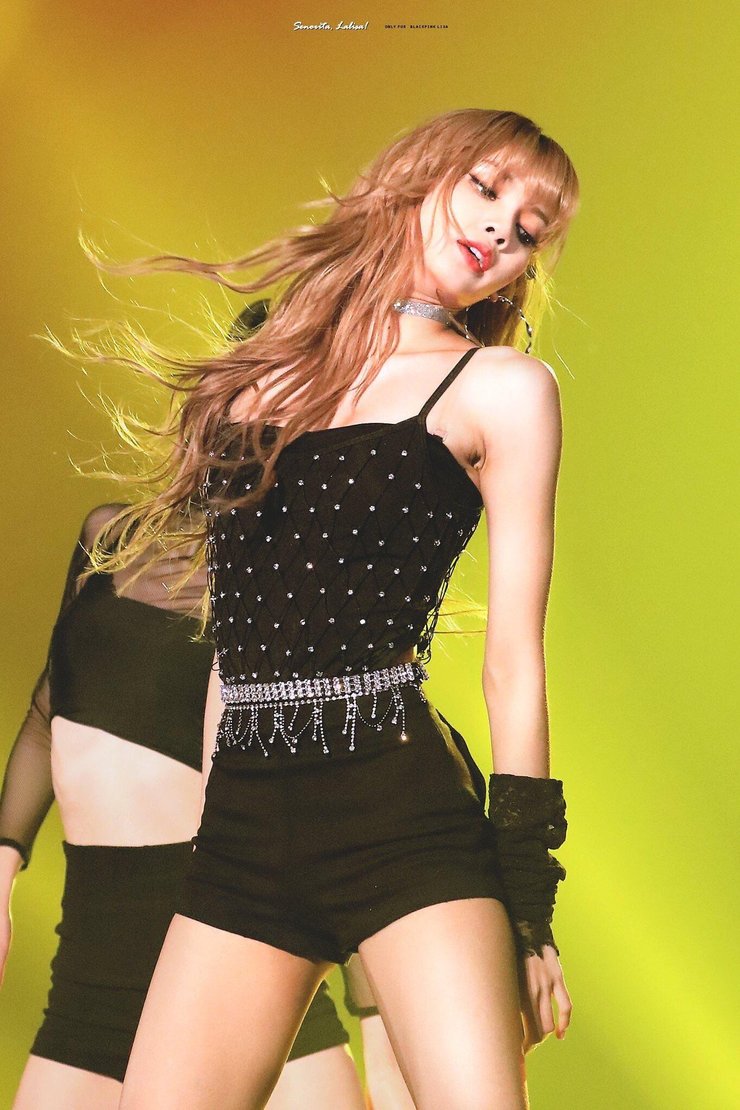 BLACKPINK Lalisa Manoban 4