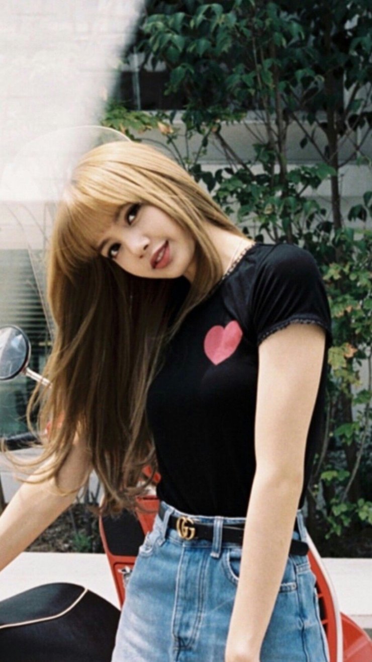 BLACKPINK Lalisa Manoban 2