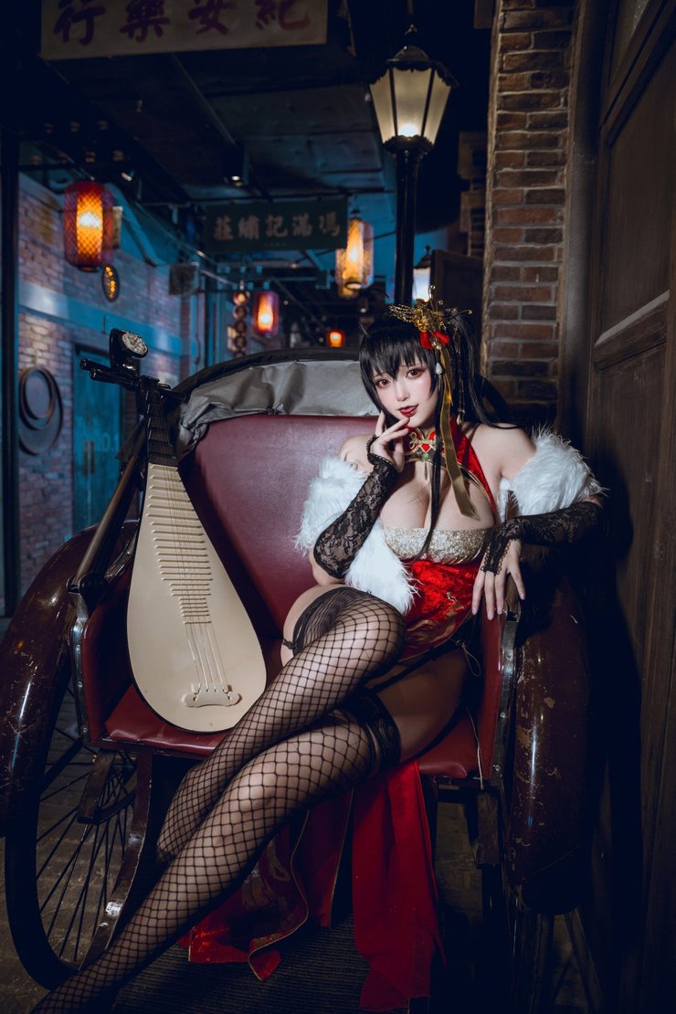 cosplayer natsume sultry