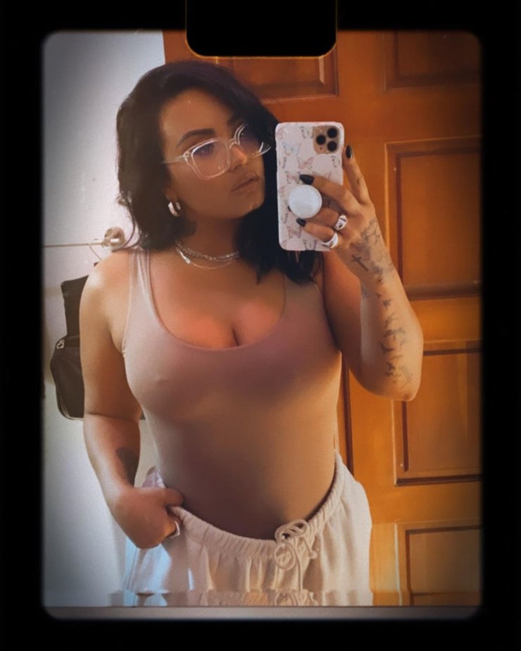 demi lovato 4