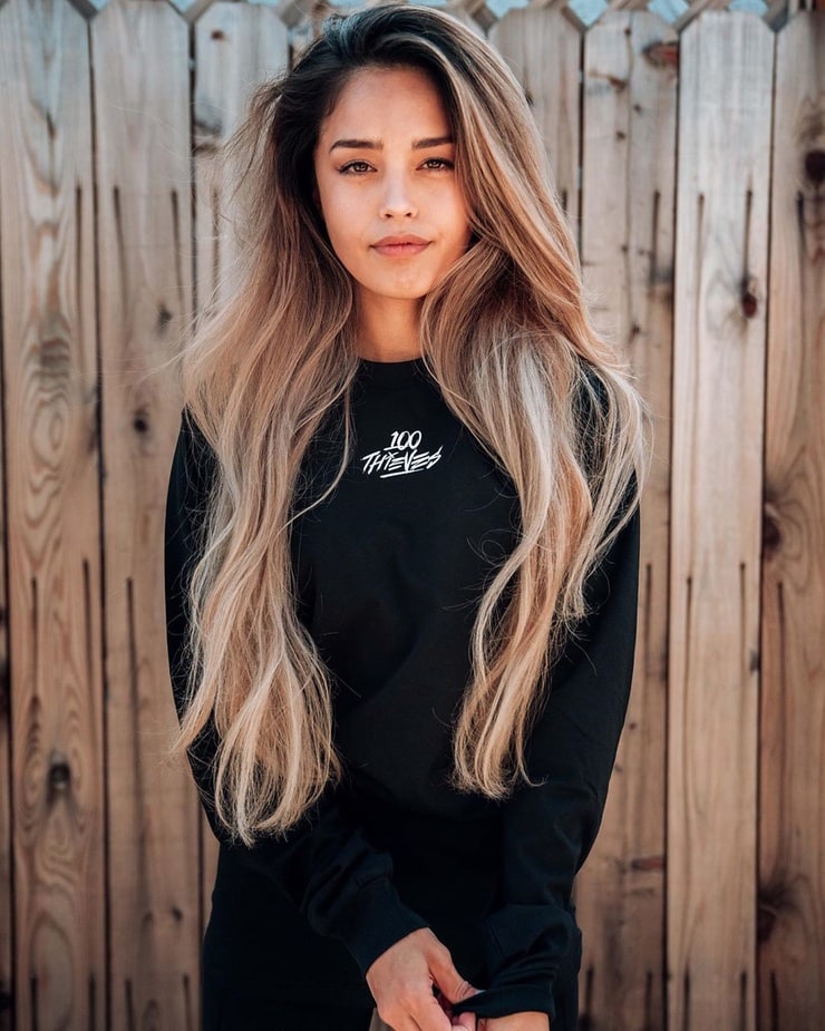 Valkyrae Is The World s Biggest Fastest Growing Female Streamer Valkyrae Is The World s Biggest Fastest Growing Female Streamer