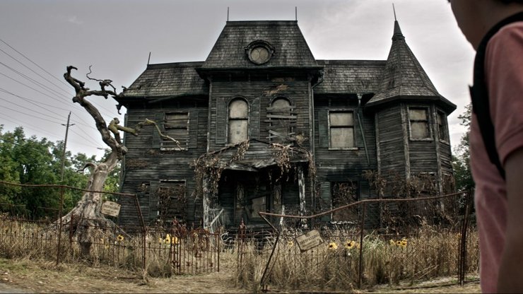 Horror Movies About Houses