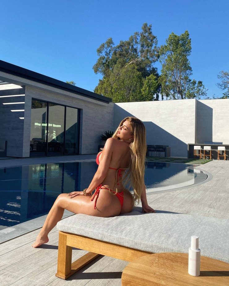 Kylie Jenner 1