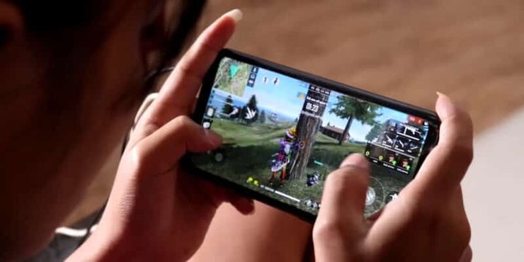 Can you play Free Fire on 2 GB RAM phones?